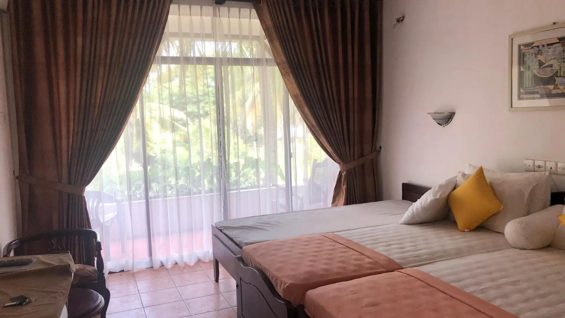 Hotel Lagoon Paradise Negombo 3*,  Sri Lanka